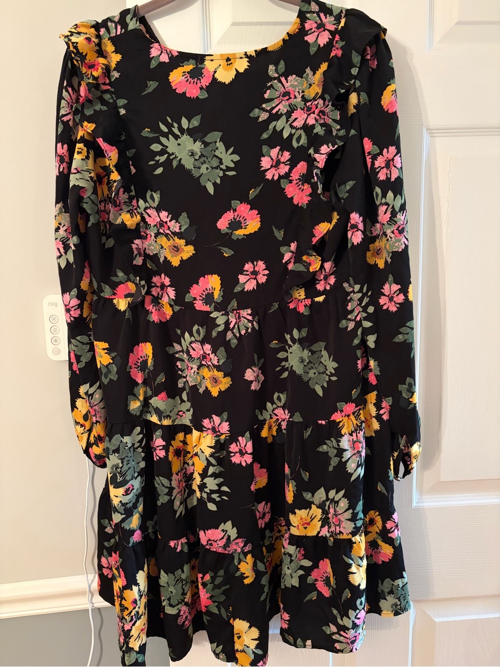 JODIFL Black Floral V-Neck Long Sleeve Tiered Dress NWOT - Picture 7 of 8